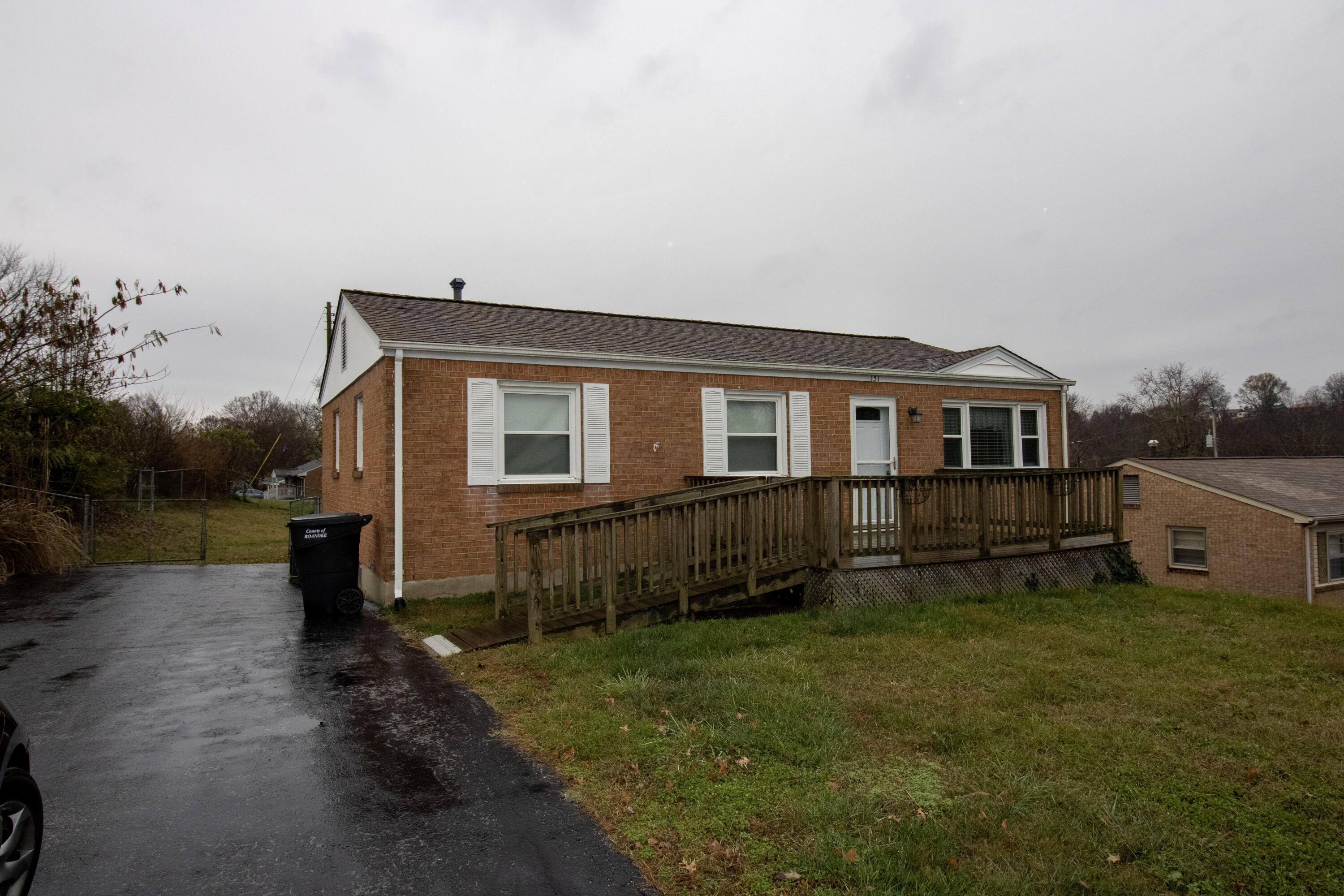 151 Return Road Roanoke, VA 24019 - Photo 1 of 3 151 Return