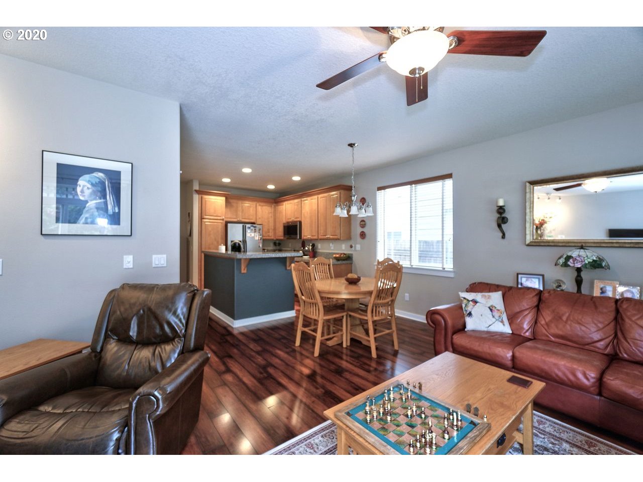 30588 Southwest Ruth Street Wilsonville, OR 97070 - Photo 16 of 32 Gallery Image 16