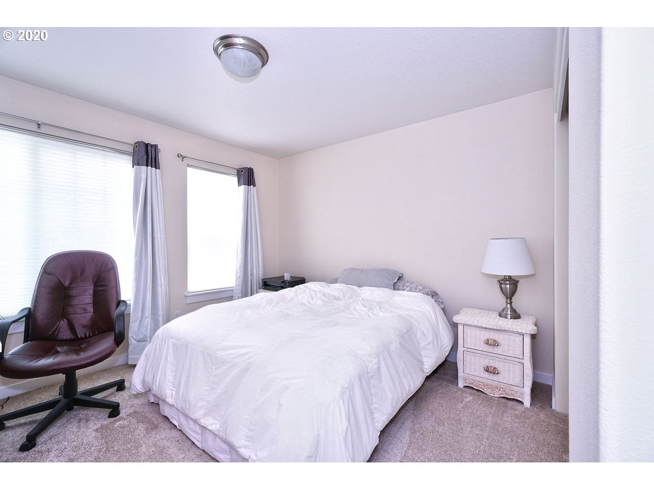 30588 Southwest Ruth Street Wilsonville, OR 97070 - Photo 25 of 32 Gallery Image 25