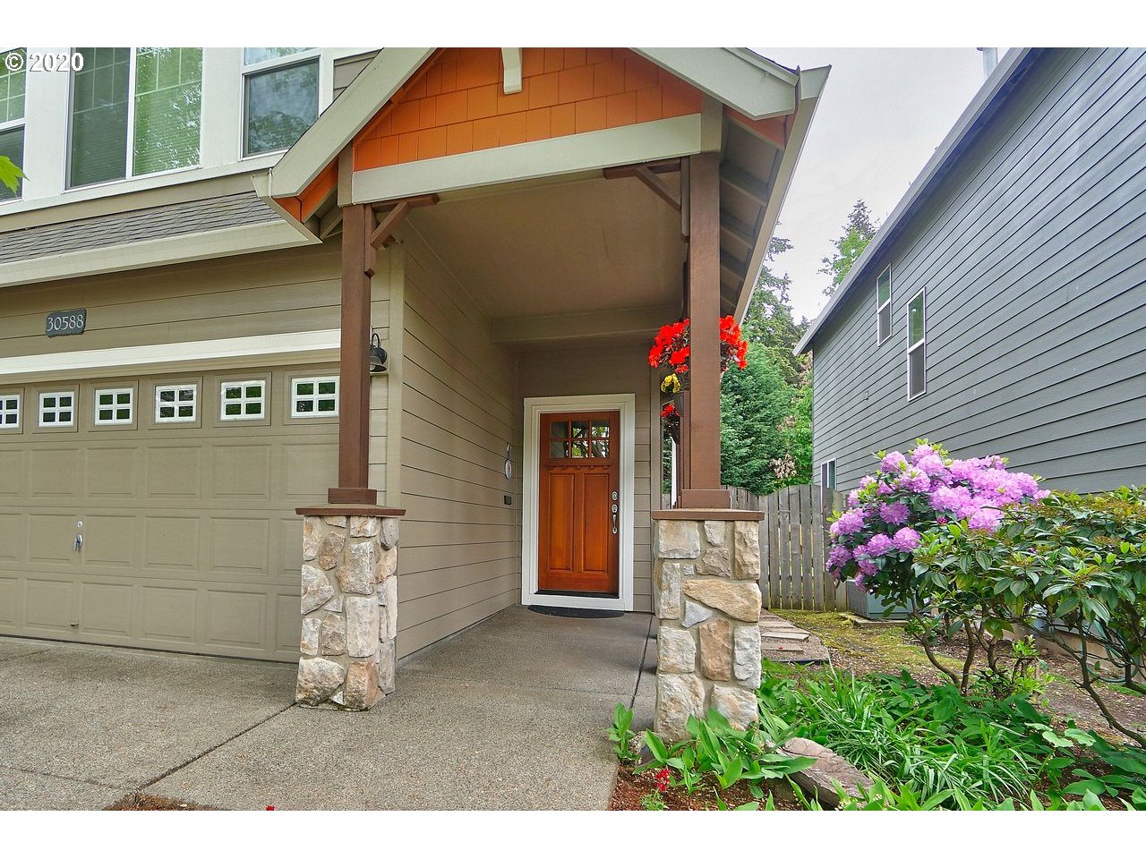 30588 Southwest Ruth Street Wilsonville, OR 97070 - Photo 4 of 32 Gallery Image 4