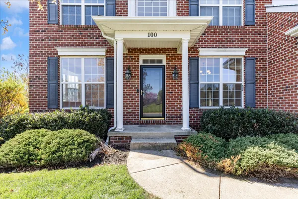 $700,000 | 100 Sunlight Drive, Frederick, MD 21702