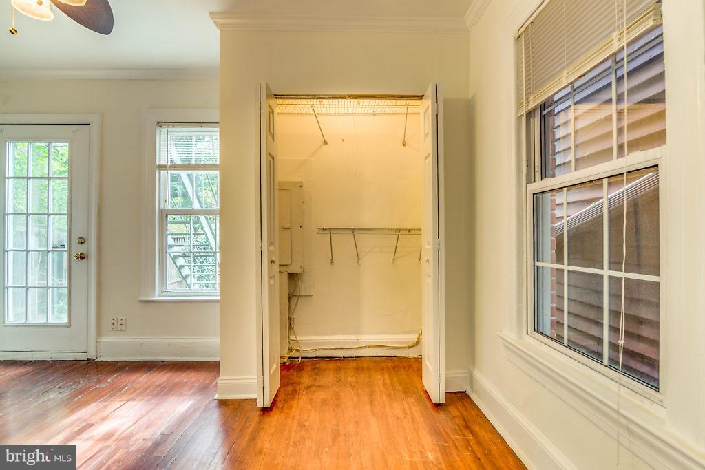1006 Oronoco Street, Unit PATIO Alexandria, VA 22314 - Photo 20 of 23 Interior (General)