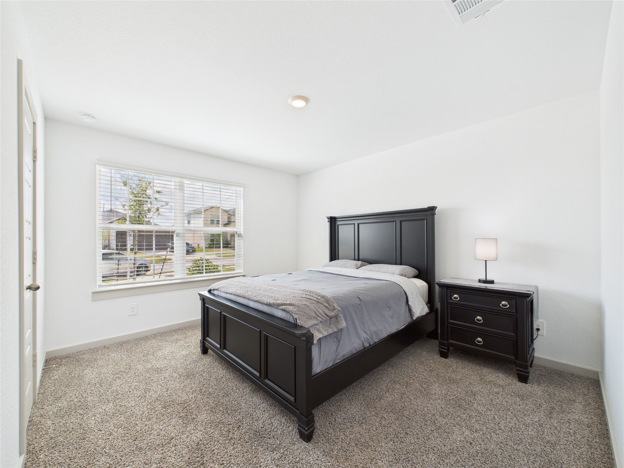 1127 Curly Angora Court Rosharon, TX 77583 - Photo 15 of 26 Bedroom 2