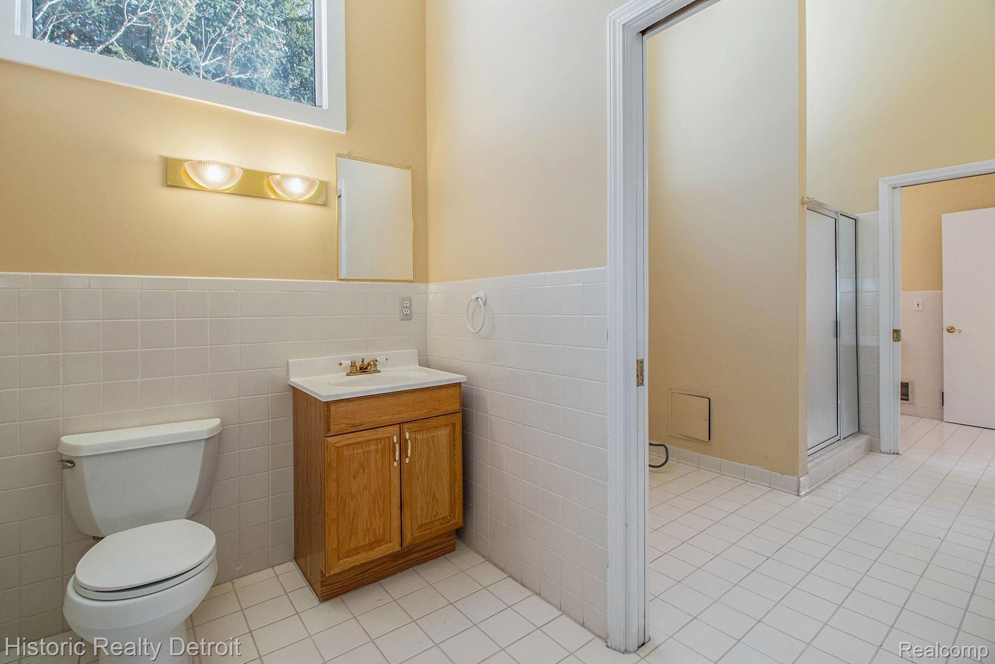 18065 Hamilton Road Highland Park, MI 48203 - Photo 31 of 55 IMG_9837.jpg