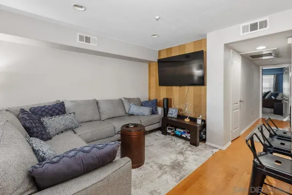 $775,000 | 3182 Cabrillo Bay Lane, San Diego, CA 92110