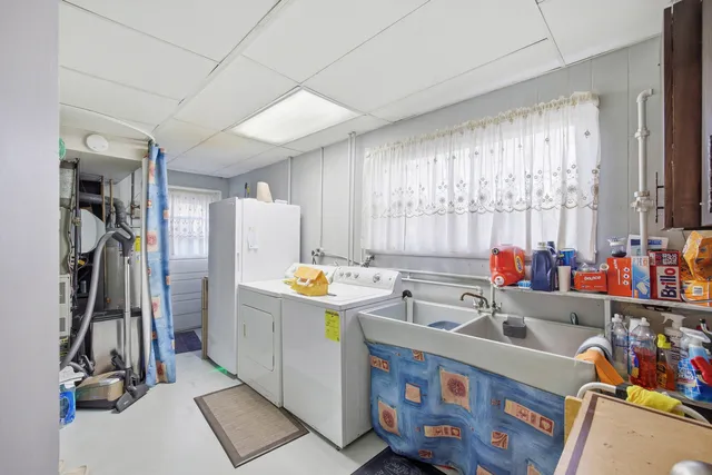 $489,000 | 7646 Kilbourn Avenue, Skokie, IL 60076