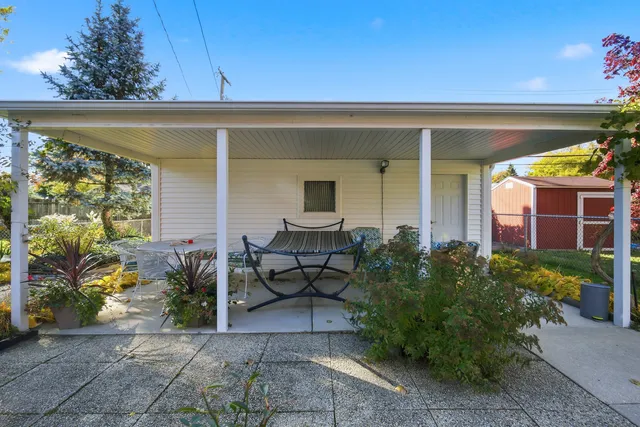 $489,000 | 7646 Kilbourn Avenue, Skokie, IL 60076