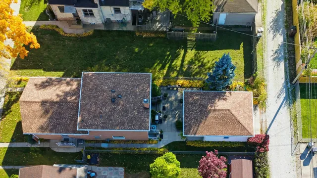 $489,000 | 7646 Kilbourn Avenue, Skokie, IL 60076