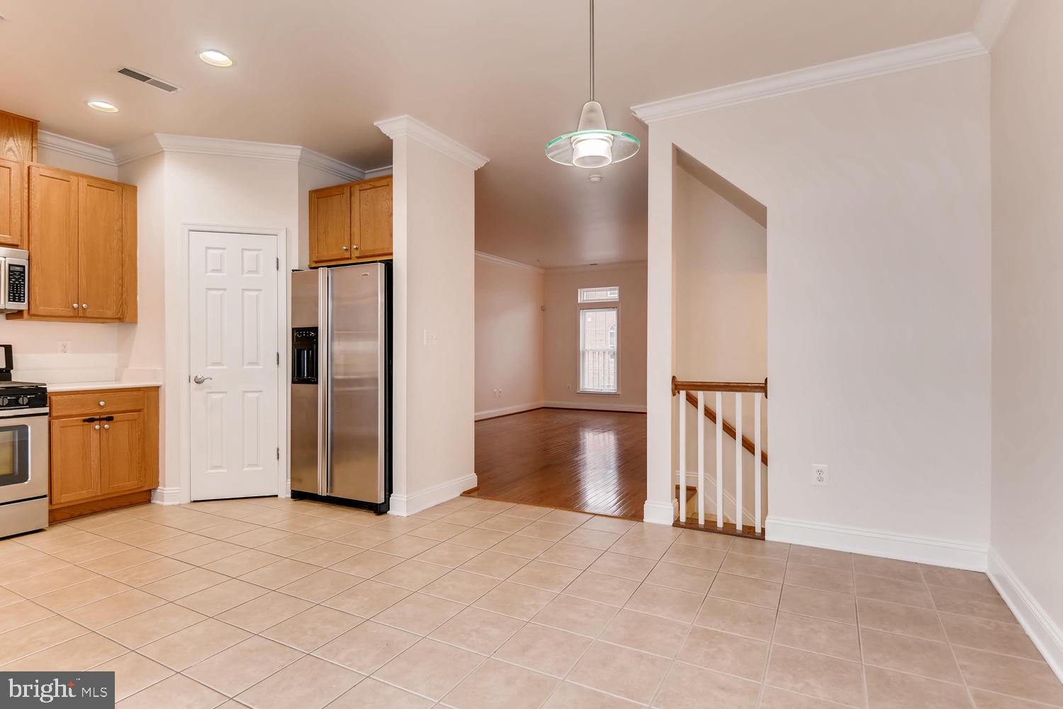 804 Ryan Street Baltimore, MD 21230 - Photo 12 of 28 Large eat in kitchen