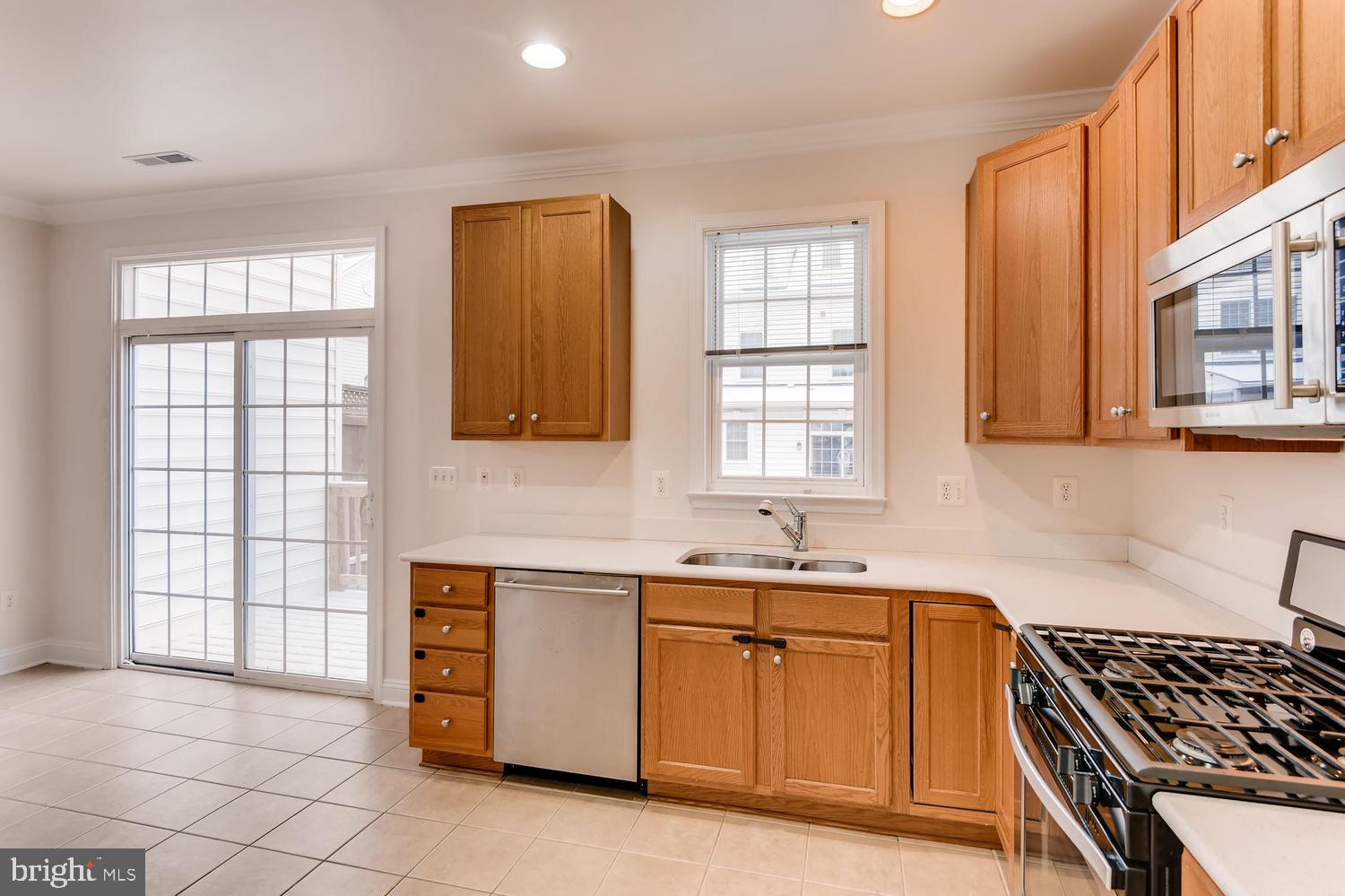 804 Ryan Street Baltimore, MD 21230 - Photo 16 of 28 Spacious kitchen