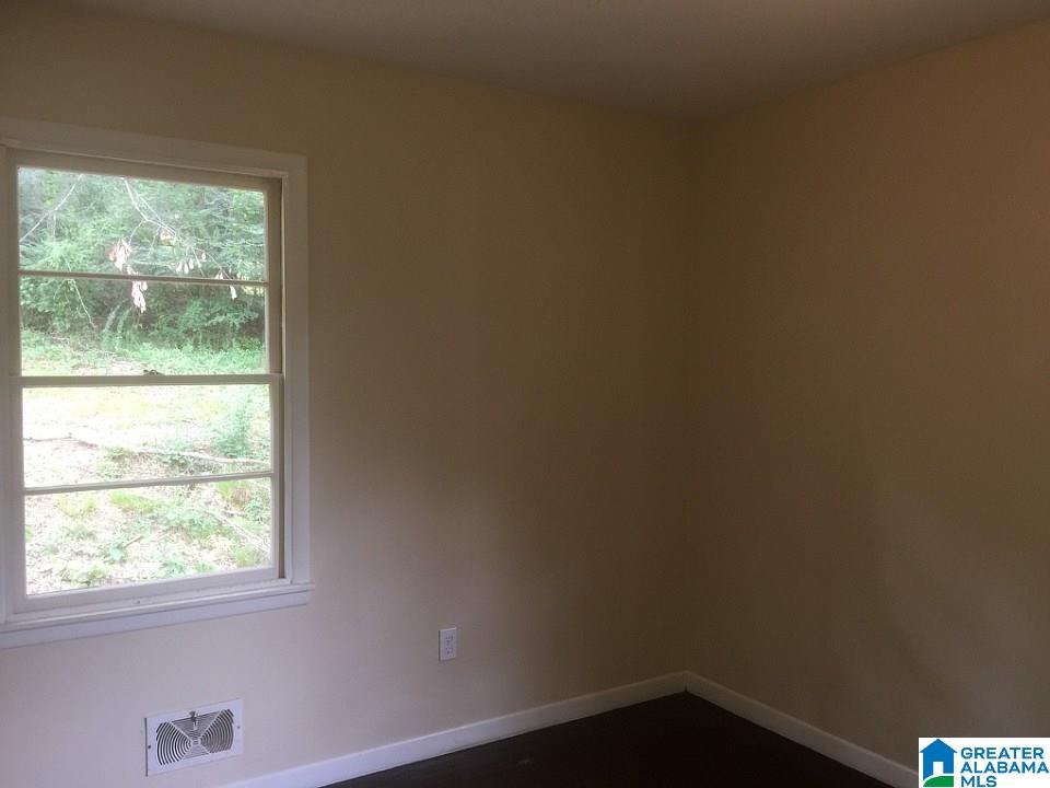 5824 Walnut Grove Road Birmingham, AL 35215 - Photo 10 of 12
