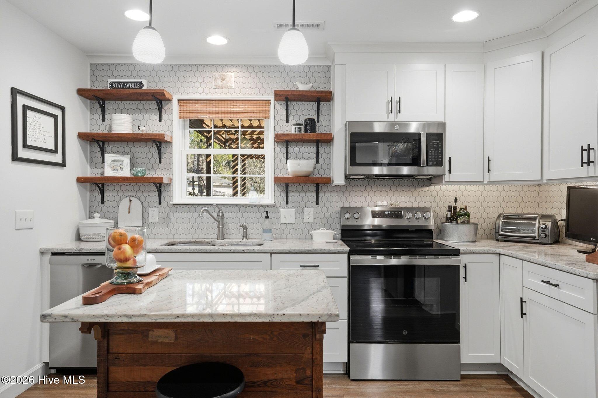 7347 Bright Leaf Road Wilmington, NC 28411 - Photo 26 of 83 27_7347_Bright_leaf_Rd_041