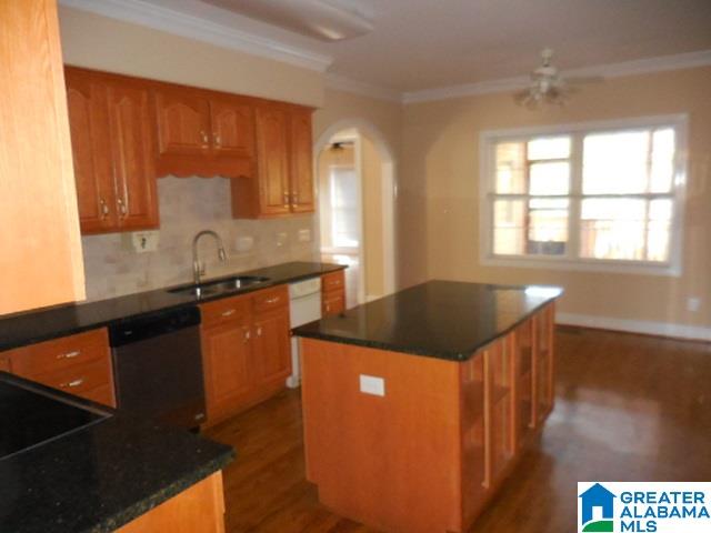 513 Ryding Circle Trussville, AL 35173 - Photo 2 of 26