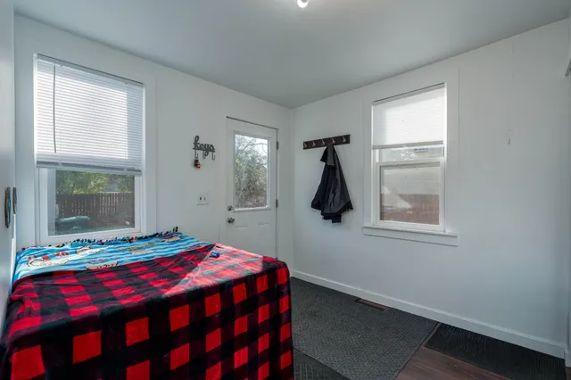 $230,000 | 301 South Main Street, Janesville, MN 56048