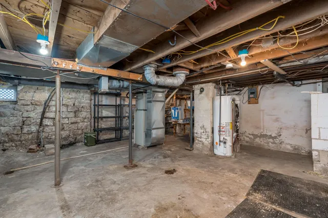 $230,000 | 301 South Main Street, Janesville, MN 56048