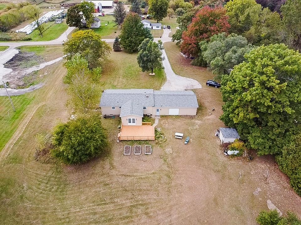 14392 North Vassar Road Millington, MI 48746 - Photo 17 of 95 50191154-acc965ec-bd4f-4ac2-b103-fa97103a54bb.JPG