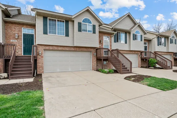 $194,900 | 1133 33rd Ave Circle, Silvis, IL 61282