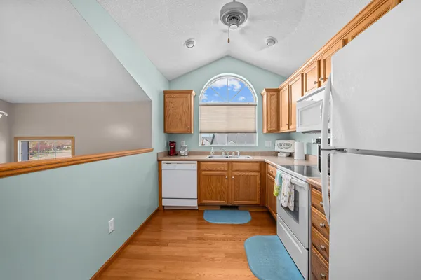 $194,900 | 1133 33rd Ave Circle, Silvis, IL 61282