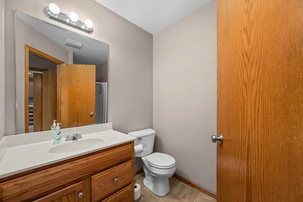 $194,900 | 1133 33rd Ave Circle, Silvis, IL 61282