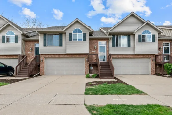 $194,900 | 1133 33rd Ave Circle, Silvis, IL 61282