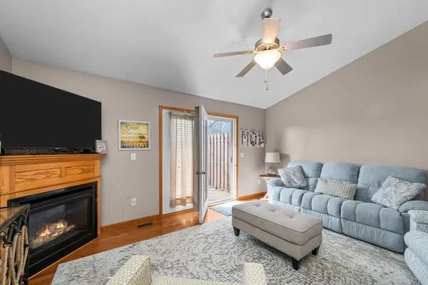 $194,900 | 1133 33rd Ave Circle, Silvis, IL 61282