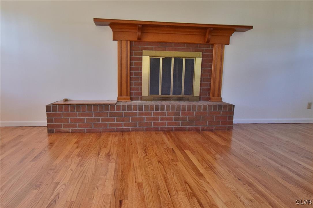 1951 Pinehurst Road Bethlehem, PA 18018 - Photo 4 of 20 Gallery Image 4