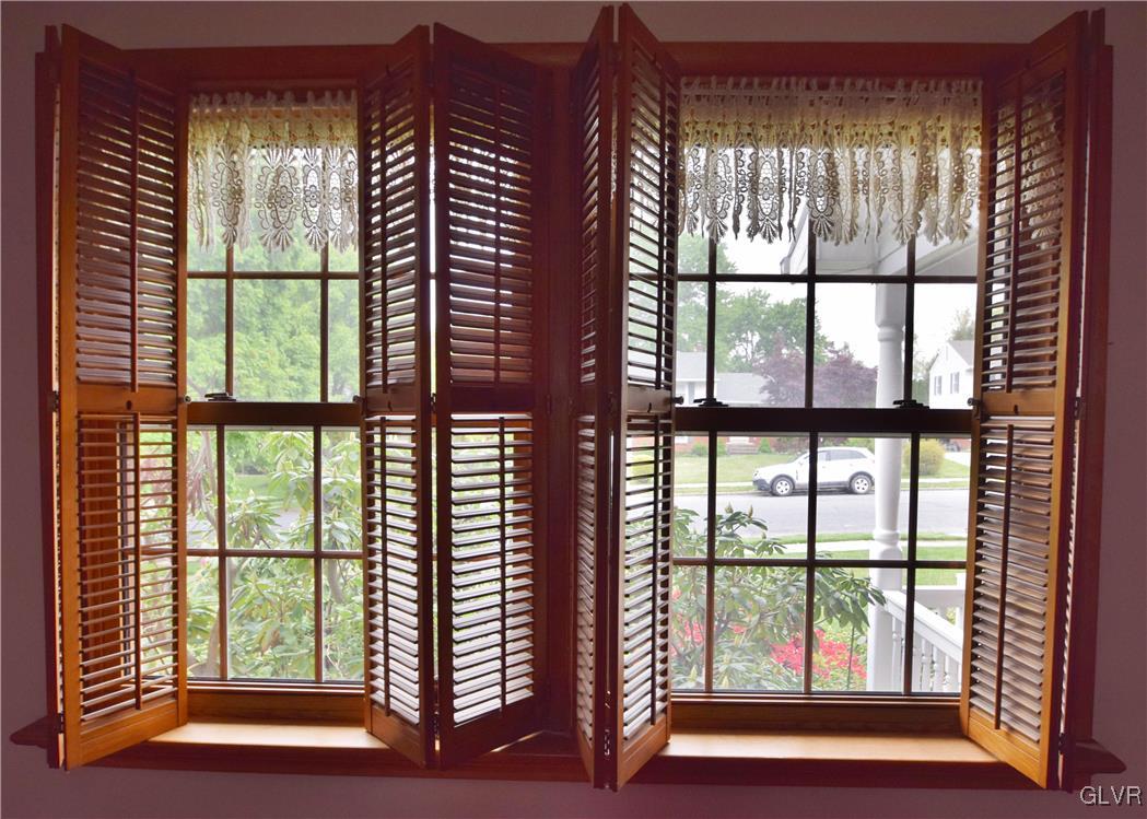 1951 Pinehurst Road Bethlehem, PA 18018 - Photo 8 of 20 Gallery Image 8