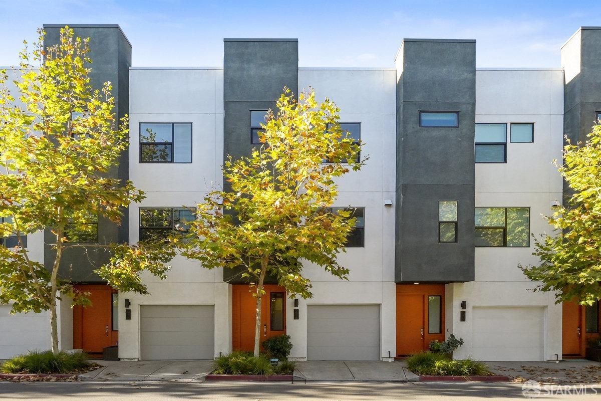 1515 Pullman Way Oakland, CA 94607 - Photo 2 of 27