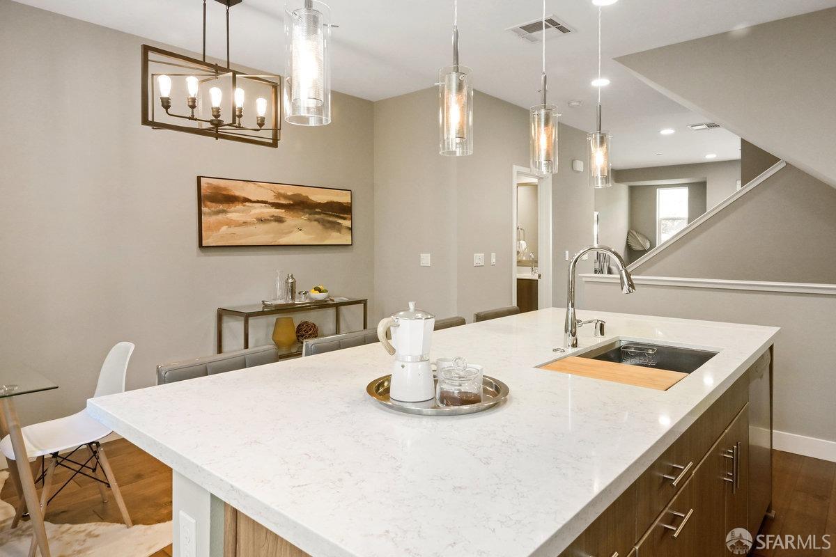 1515 Pullman Way Oakland, CA 94607 - Photo 6 of 27