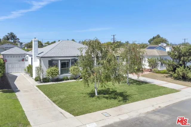 $1,799,000 | 8333 Chase Avenue, Los Angeles, CA 90045