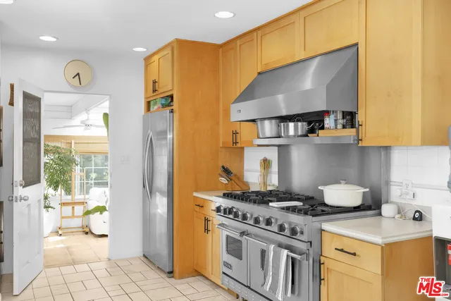 $1,799,000 | 8333 Chase Avenue, Los Angeles, CA 90045