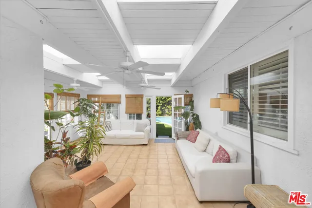 $1,799,000 | 8333 Chase Avenue, Los Angeles, CA 90045