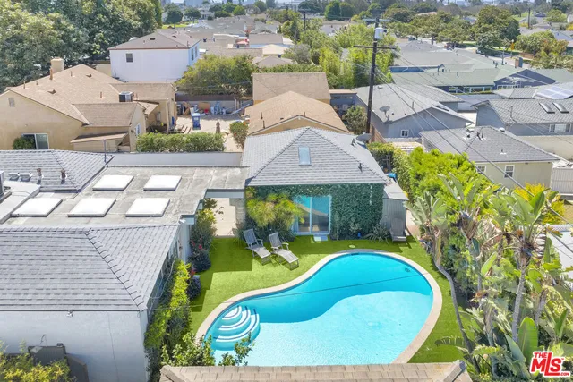 $1,799,000 | 8333 Chase Avenue, Los Angeles, CA 90045