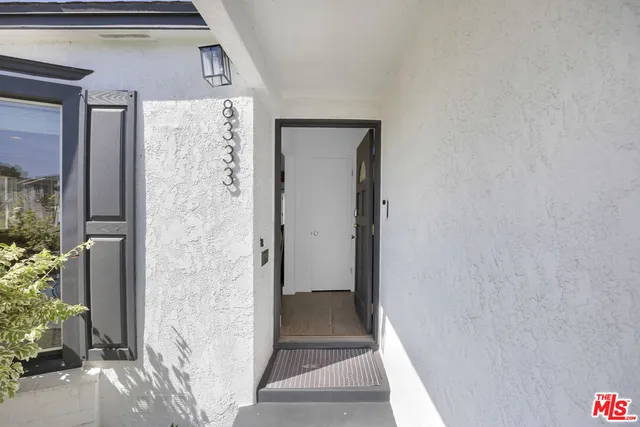 $1,799,000 | 8333 Chase Avenue, Los Angeles, CA 90045