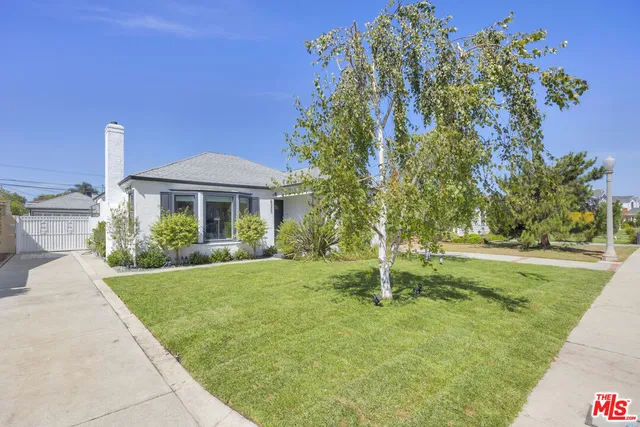 $1,799,000 | 8333 Chase Avenue, Los Angeles, CA 90045