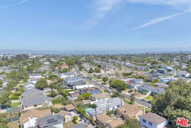 $1,799,000 | 8333 Chase Avenue, Los Angeles, CA 90045