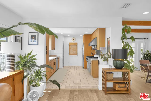 $1,799,000 | 8333 Chase Avenue, Los Angeles, CA 90045