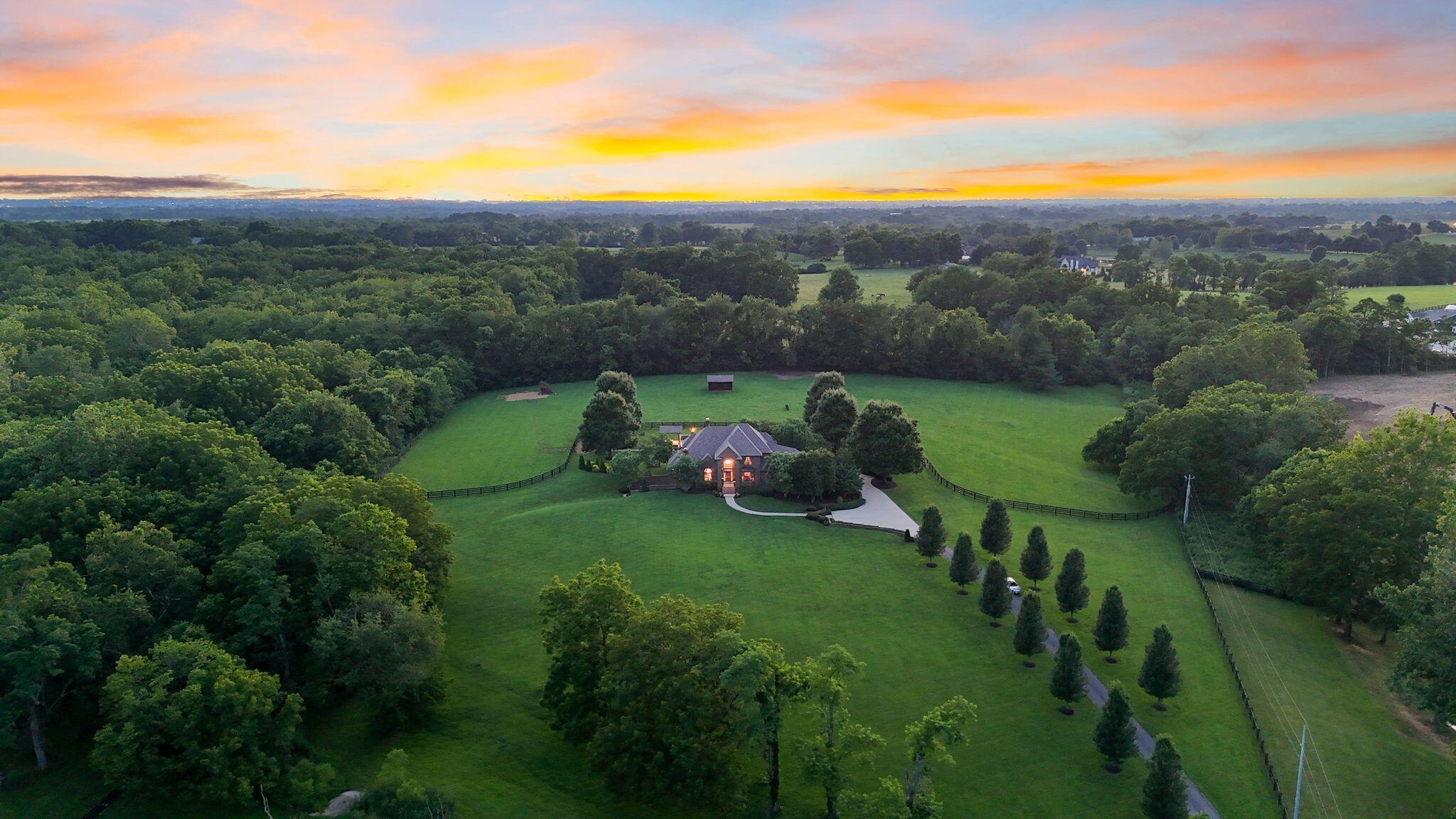 3905 North Cleveland Road Lexington, KY 40516 - Photo 158 of 188 12_DJI_20250703211950_0633_D