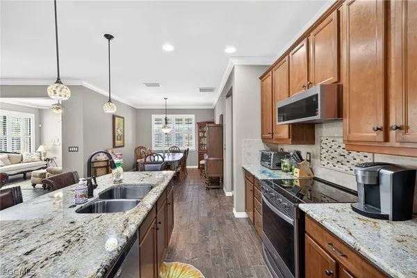 $585,000 | 10817 Dennington Road, Fort Myers, FL 33913
