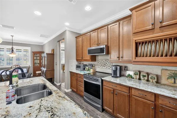 $585,000 | 10817 Dennington Road, Fort Myers, FL 33913