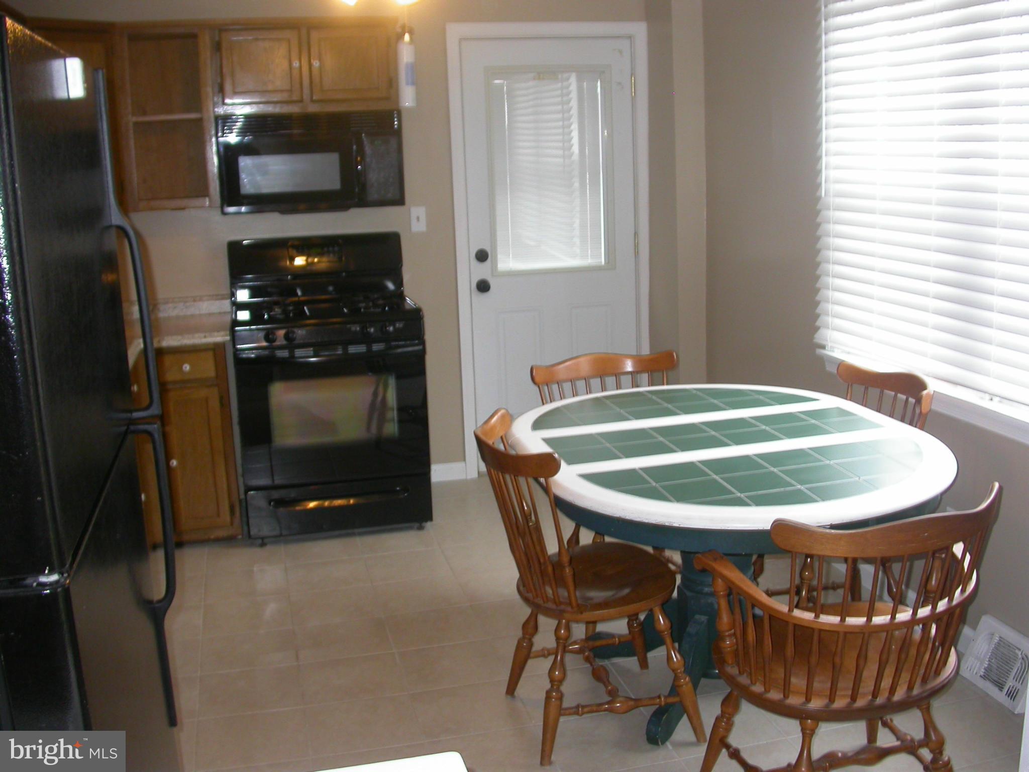 4107 Eder Road Baltimore, MD 21222 - Photo 13 of 30 Kitchen