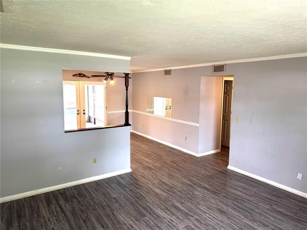 1312 North Taylor Road Brandon, FL 33510 - Photo 3 of 34 Gallery Image 3