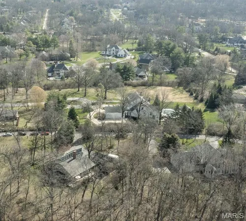 $1,100,000 | 2825 Clayton Forest Court, Town and Country, MO 63131