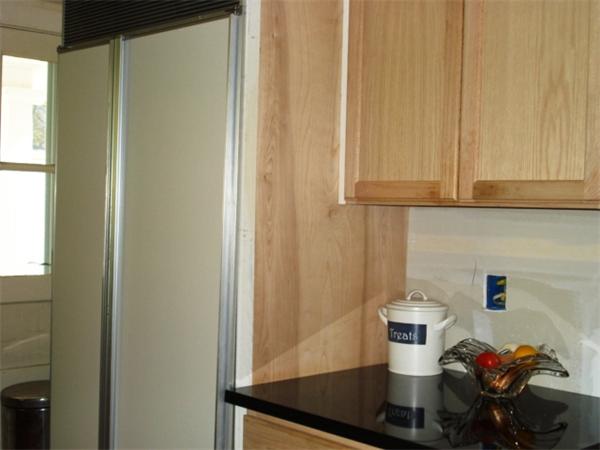 44 Eleanor Road Springfield, MA 01108 - Photo 6 of 23