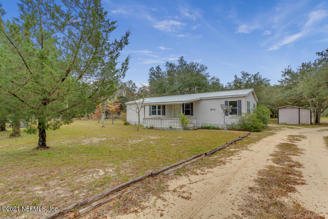 5715 Sequoia Road Keystone Heights, FL 32656 - Photo 2 of 29 Web-1