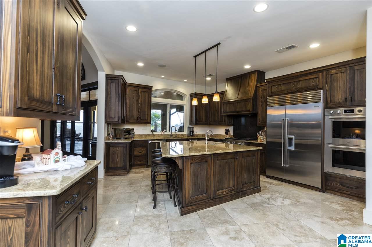 2000 Mountain View Road Birmingham, AL 35210 - Photo 10 of 50