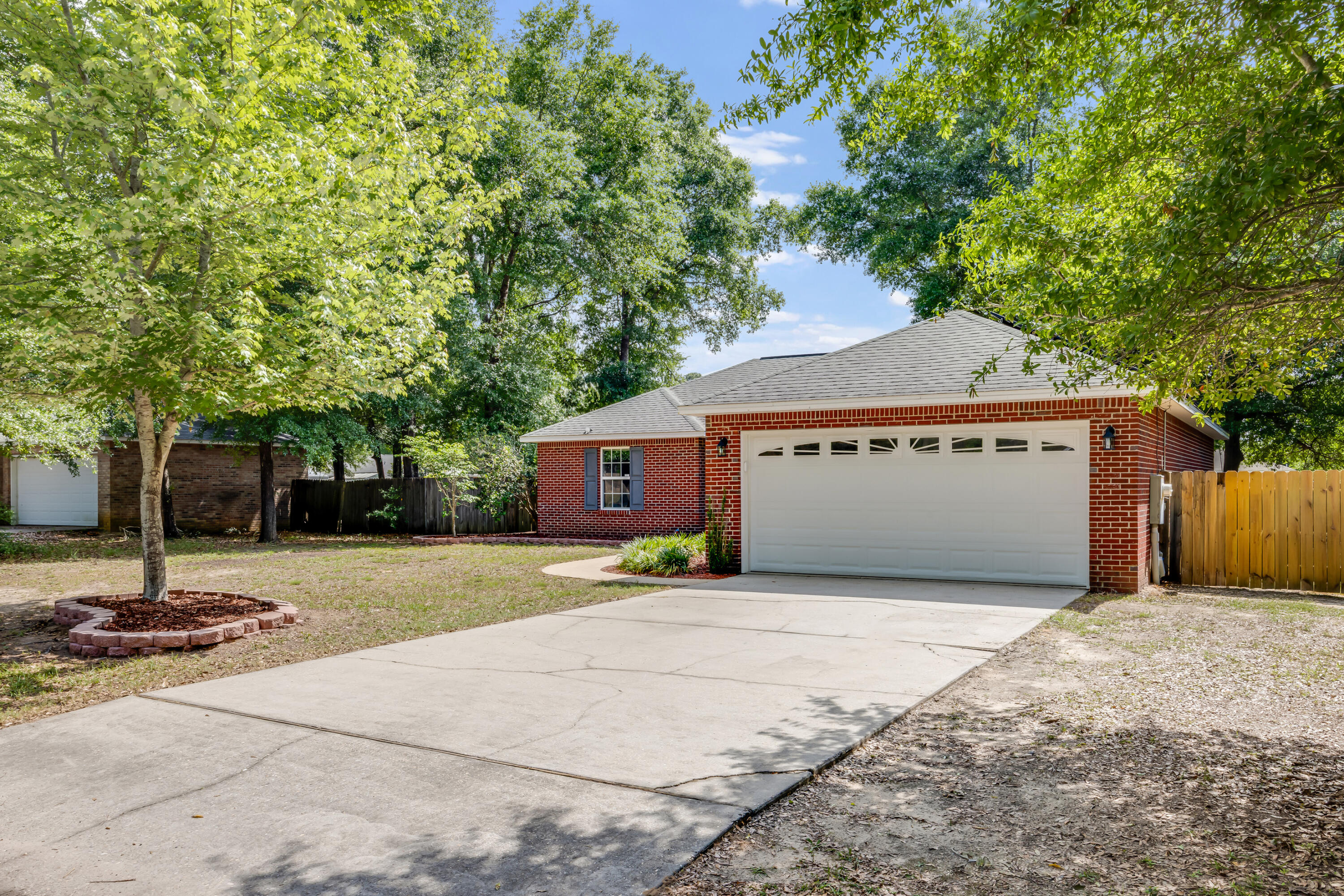 6243 Winstead Road Crestview, FL 32539 - Photo 3 of 40 3-03