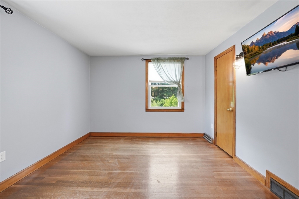 88 Roy Street Ludlow, MA 01056 - Photo 18 of 36