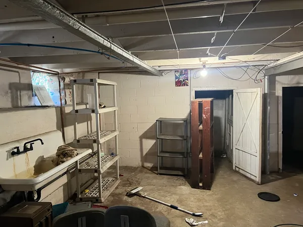 a view of a storage & utility room