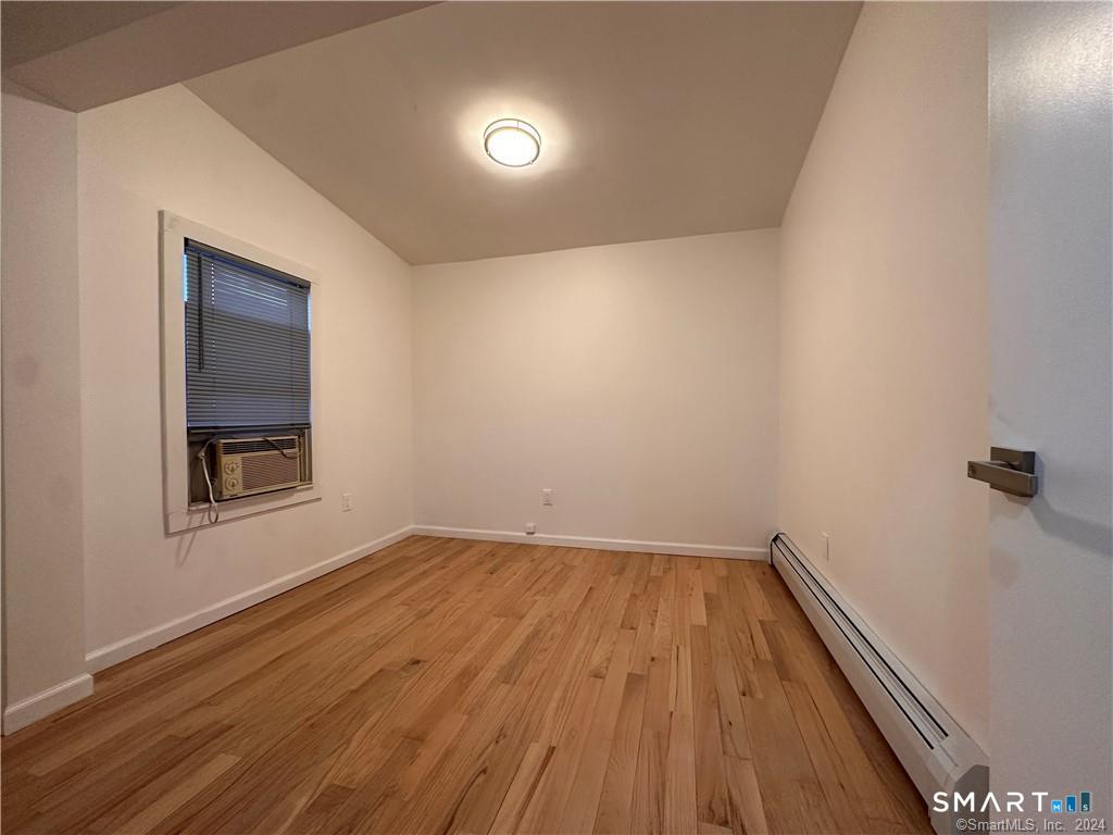 192 Peace Street Stratford, CT 06615 - Photo 12 of 19